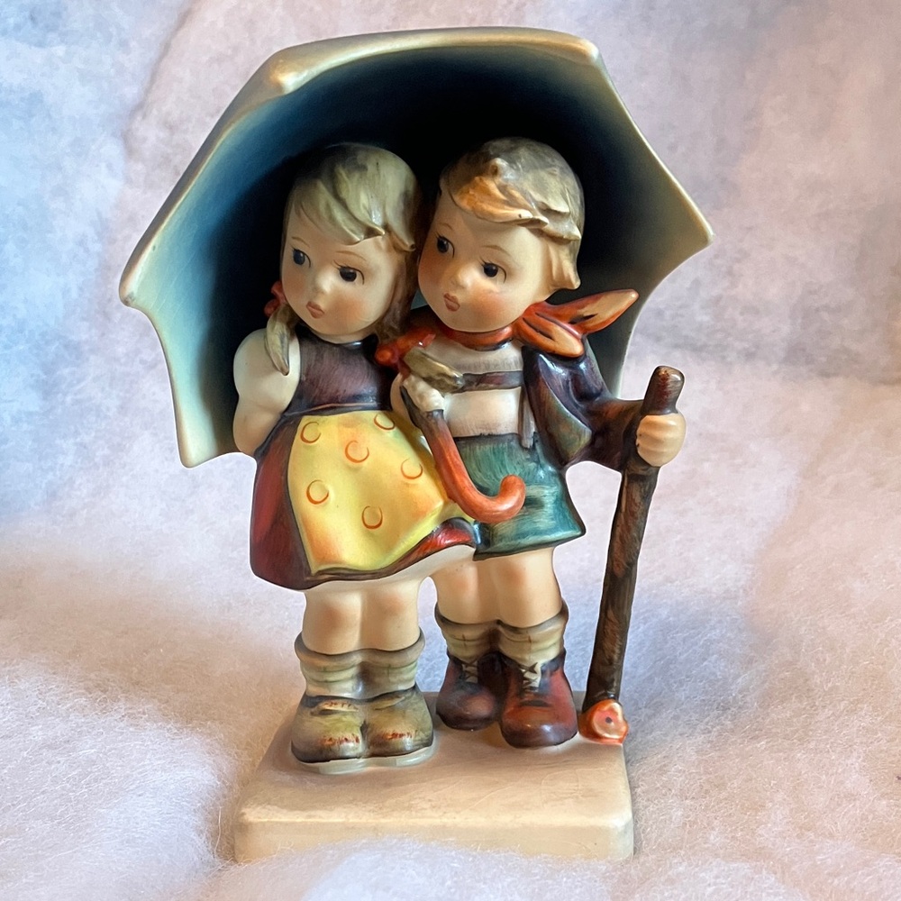 Hummel #71 Stormy Weather